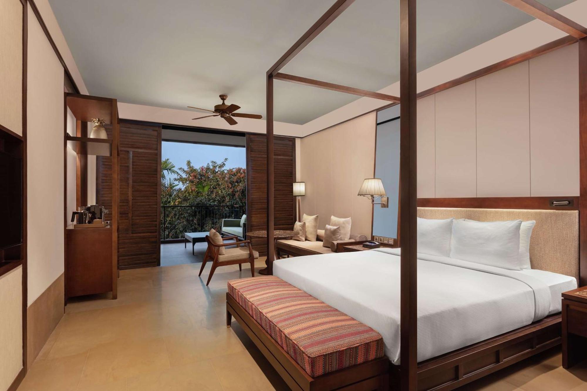 Hilton Goa Resort Кандолим Экстерьер фото